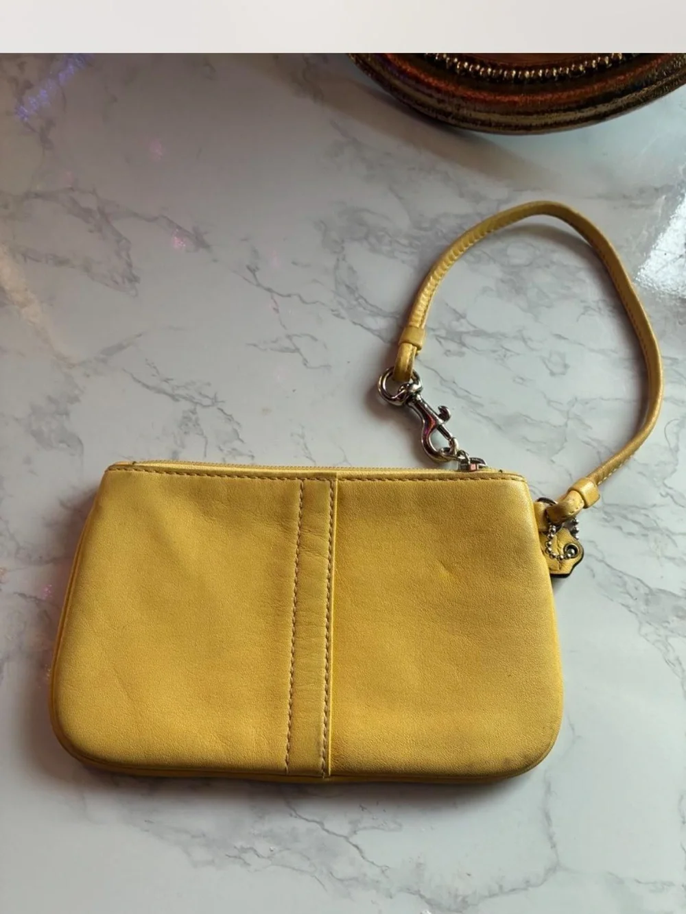 Coach 🌼 authentic